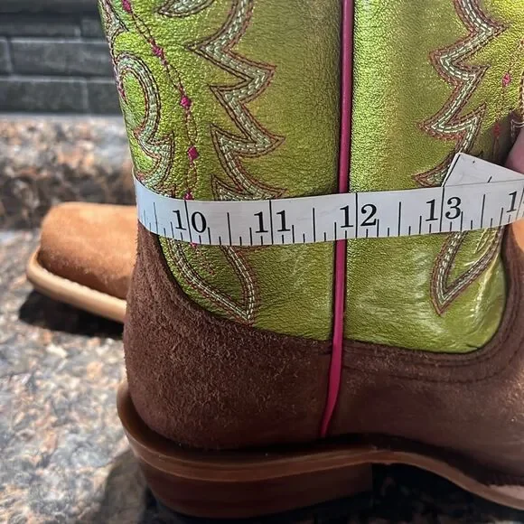 ARIAT WOMEN'S FUTURITY BOON WESTERN BOOTS - SQUARE TOE - Picture 12 of 16